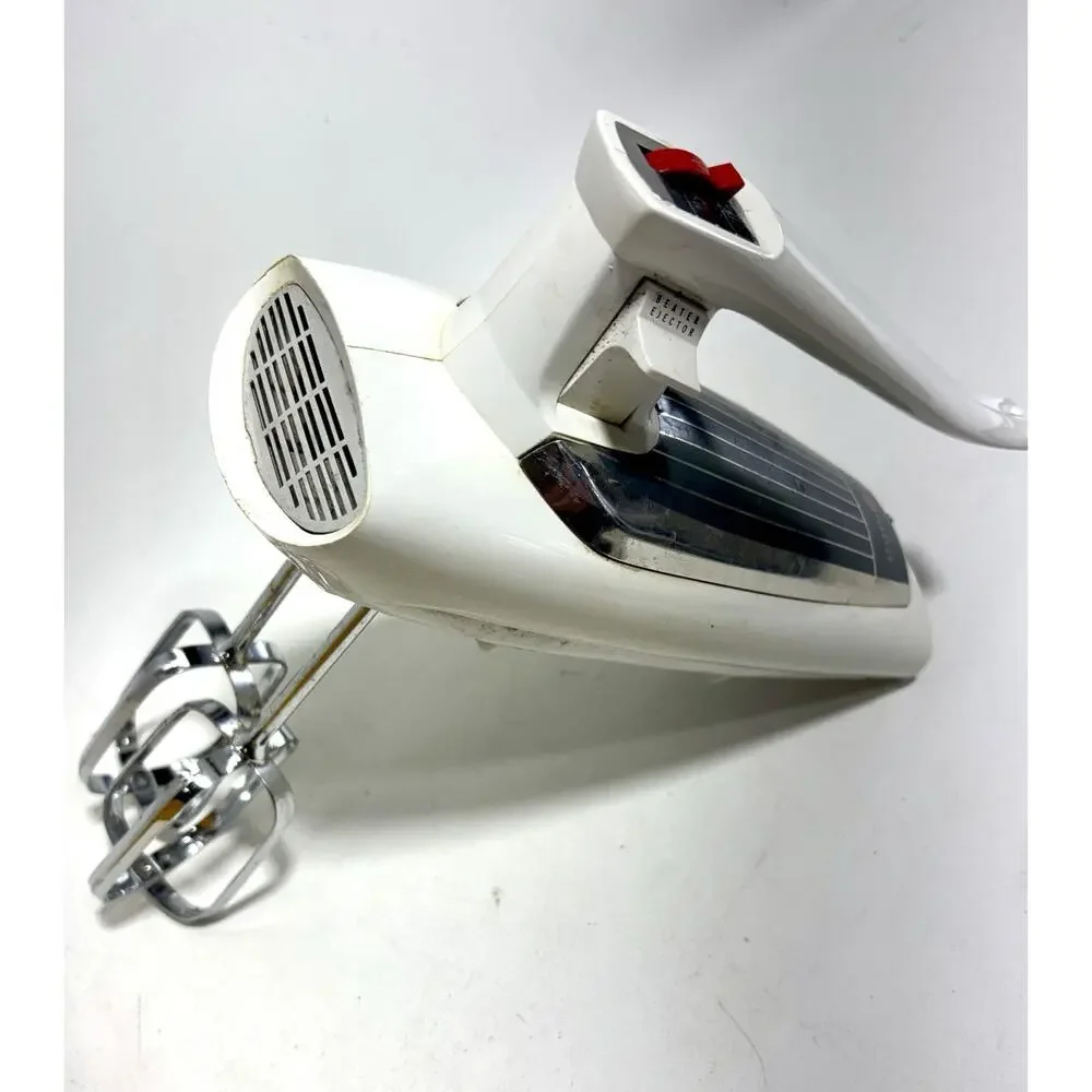 Vintage GE Hand Mixer M47 White Tested Working Mid Century USA